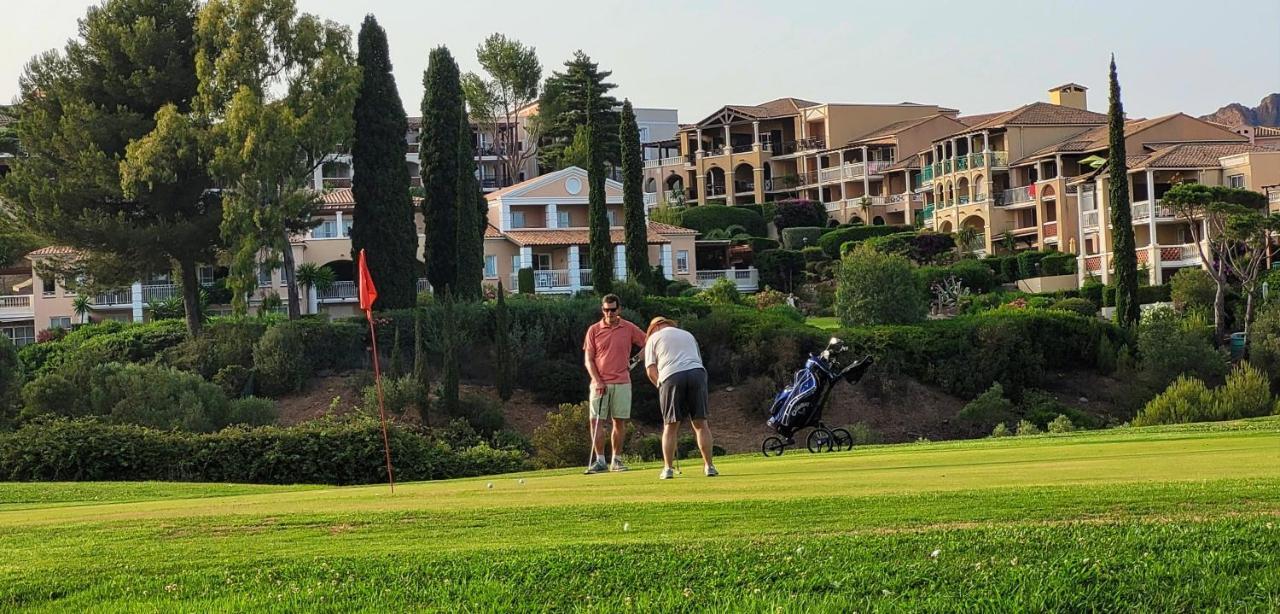 Agay Cap Esterel, Le Village Belvedere T2 Climatise Rez-De-Jardin, Vue Mer, Piscine Et Parking Inclus Saint-Raphaël 외부 사진